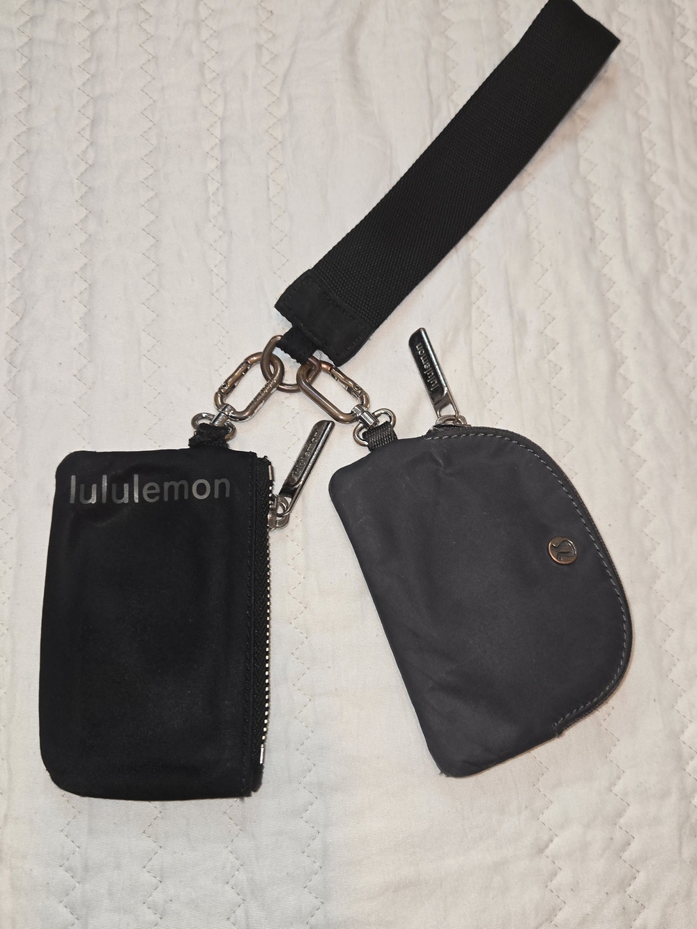 lululemon athletica Black Double Key & Card Holder Wristlet